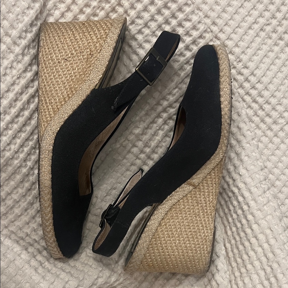 Pied A Terre Imperia Black Wedge Espadrille Sandals